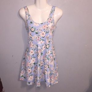 Beautiful Forever 21 flower dress
